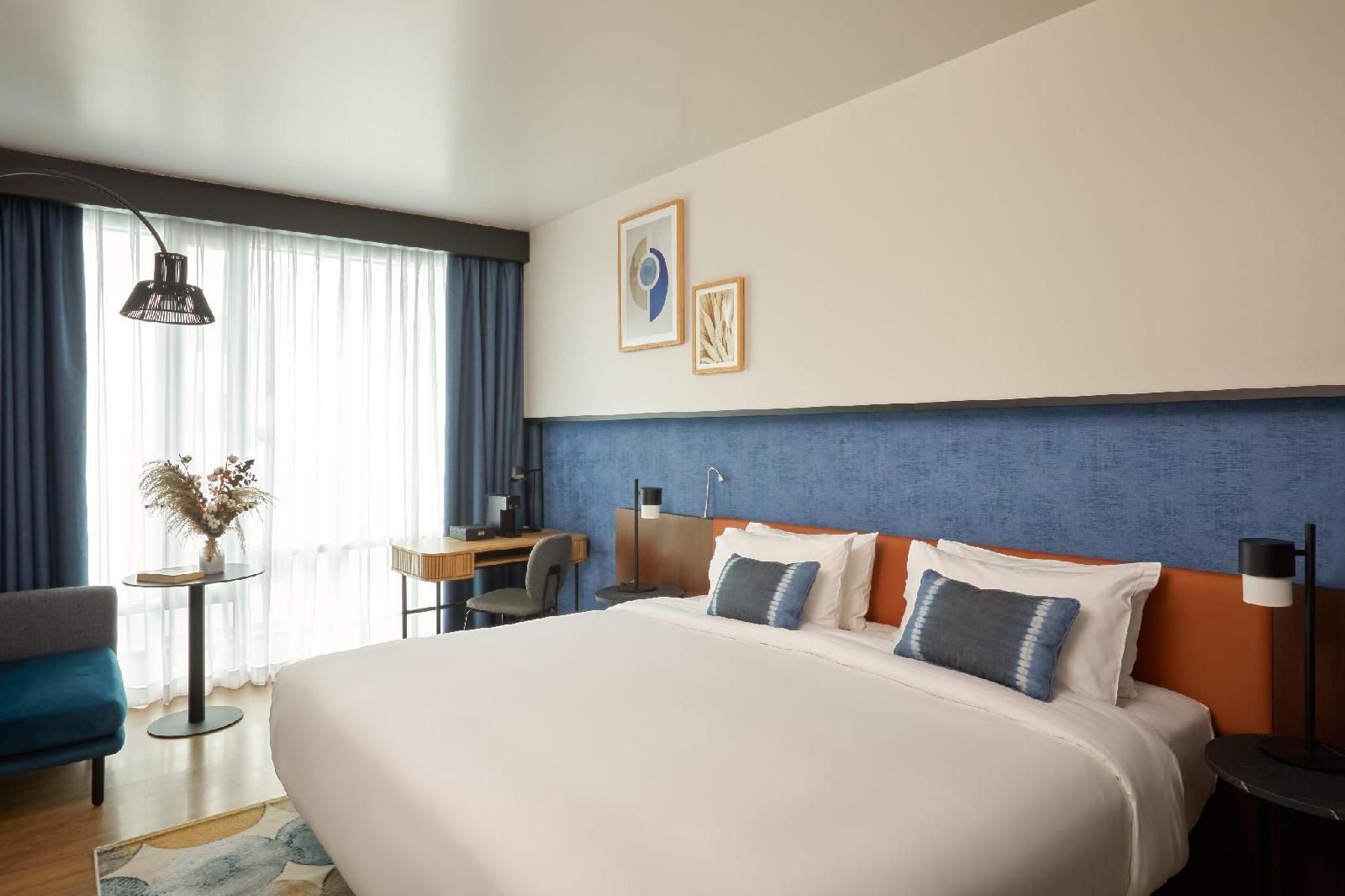 Crowne Plaza Madrid - Centre Retiro, An IHG Hotel