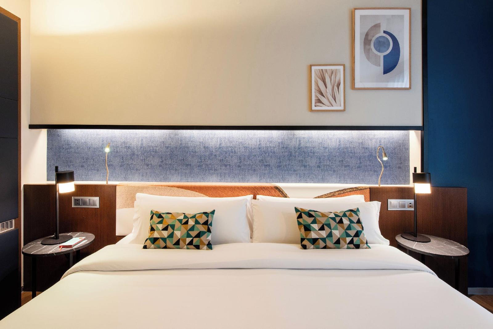 Crowne Plaza Madrid - Centre Retiro, An IHG Hotel