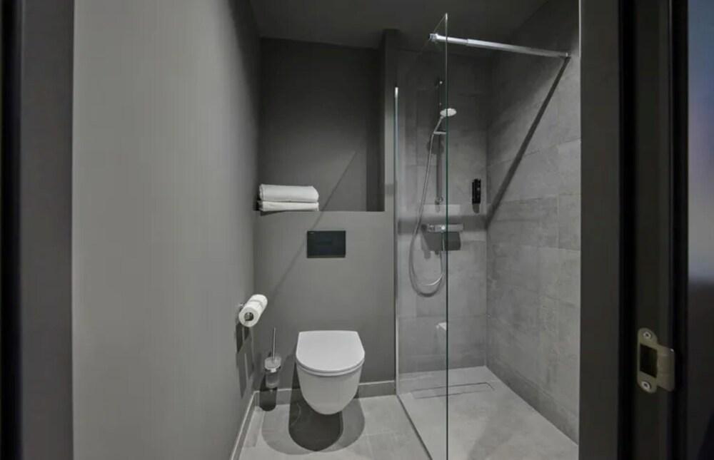 Zleep Hotel Madrid Airport