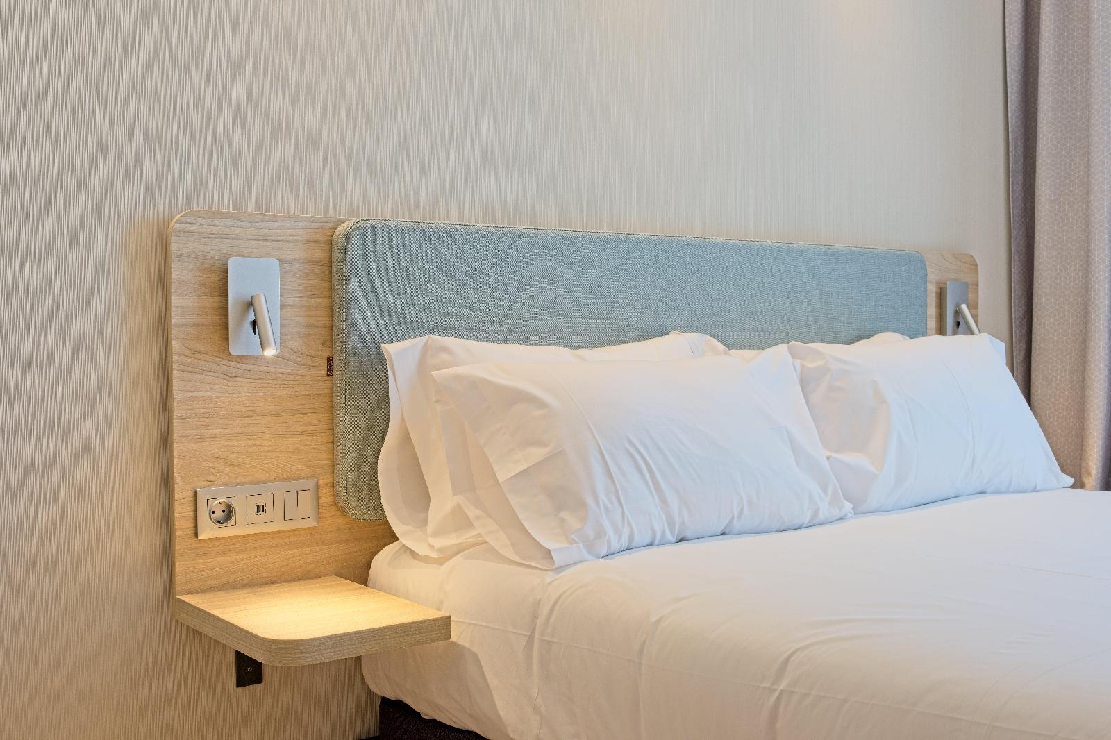 Holiday Inn Express Madrid Airport, An Ihg Hotel