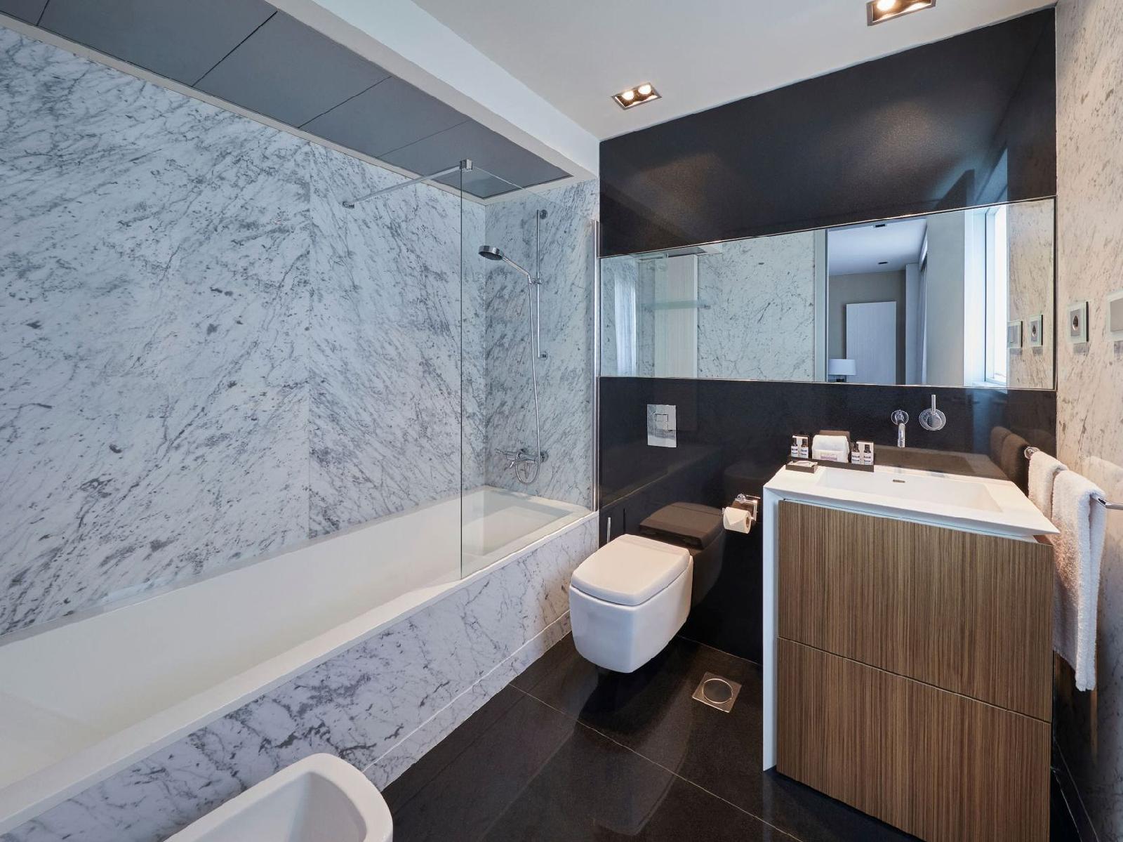Hyatt Regency Madrid Residences