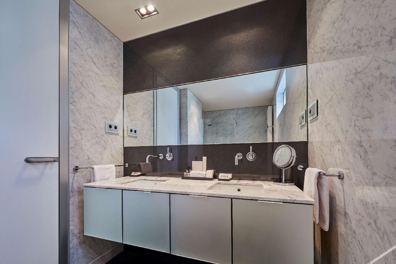 Hyatt Regency Madrid Residences