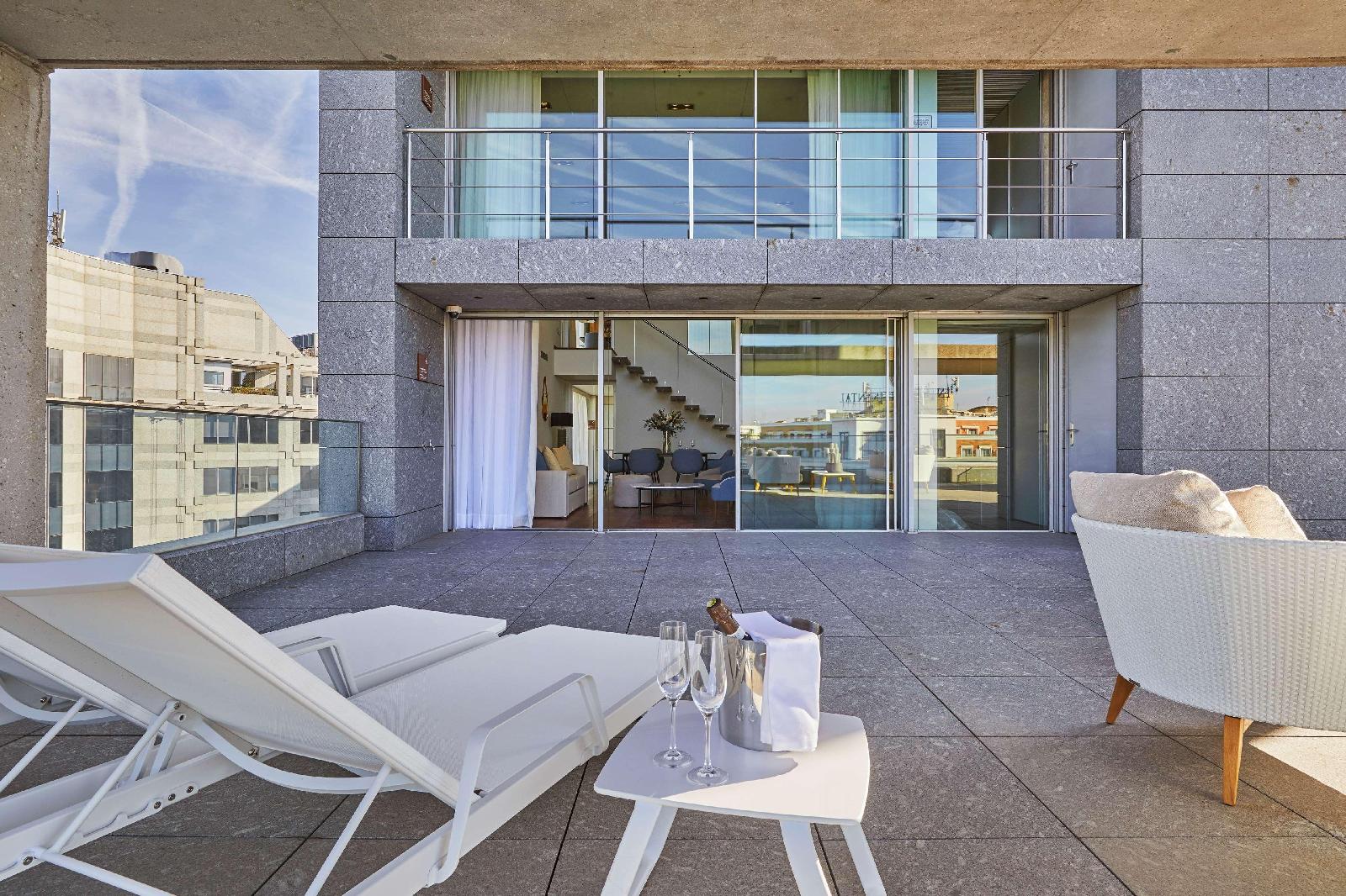 Hyatt Regency Madrid Residences