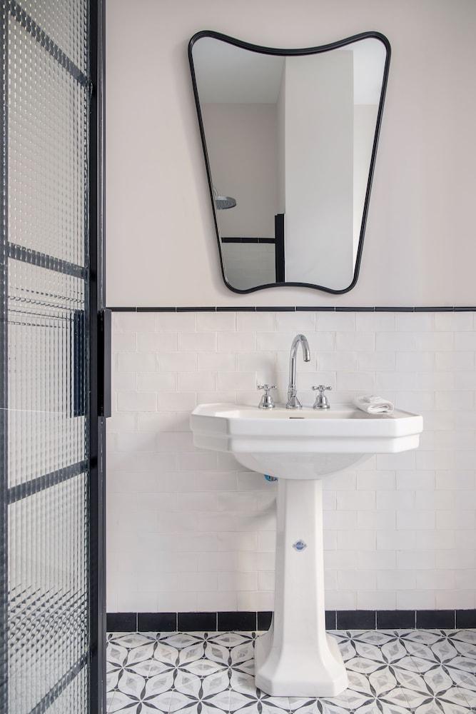 Palacio Tirso De Molina - The Arc Collection
