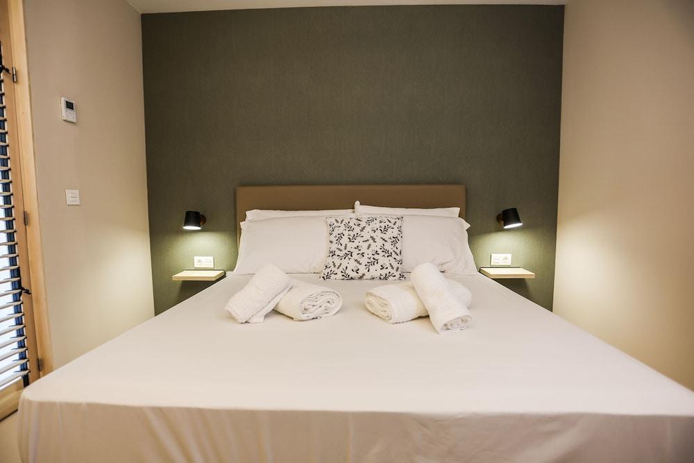 Mythic Valencia Hotel