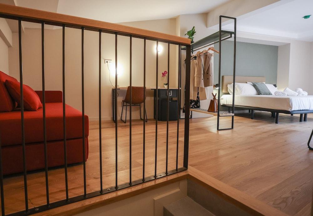 Mythic Valencia Hotel