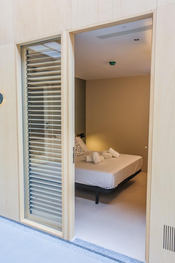 Mythic Valencia Hotel