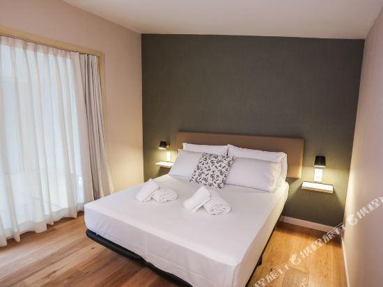 Mythic Valencia Hotel