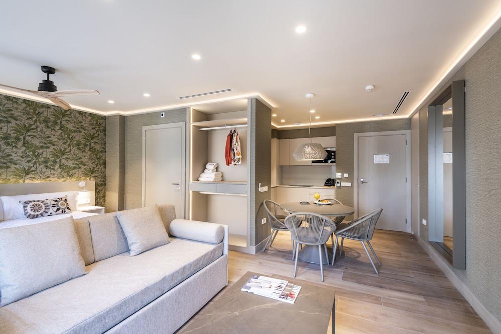 Intelier Core Suites Valencia By Intelier Hotels & Suites