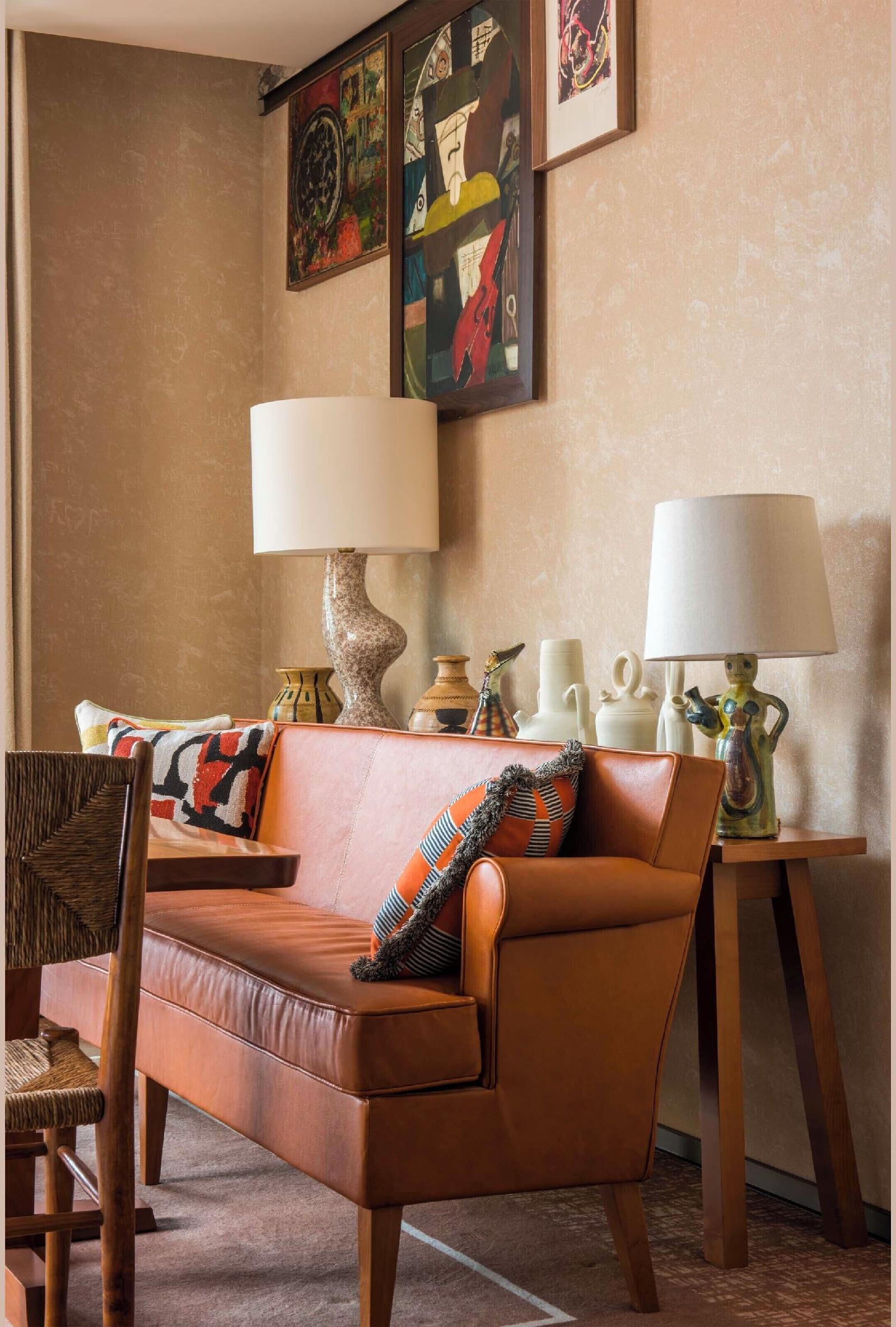 Brach Madrid - Evok Collection