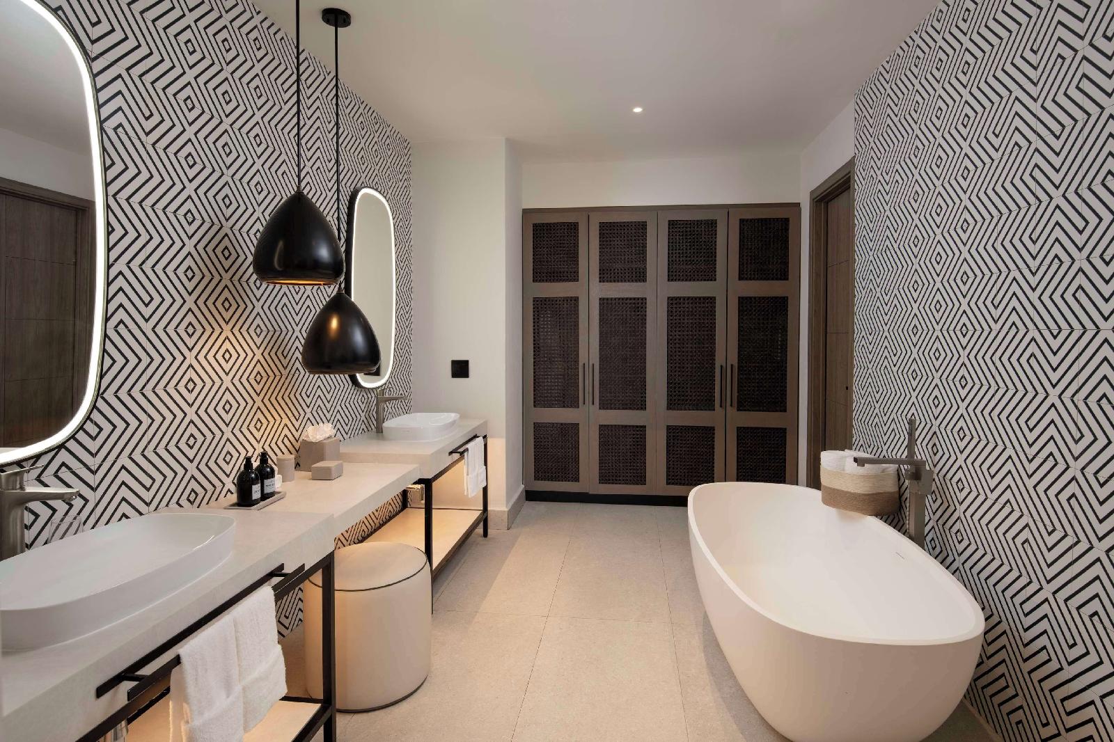 Zemi Miches All-Inclusive Resort, Curio Collection By Hilton