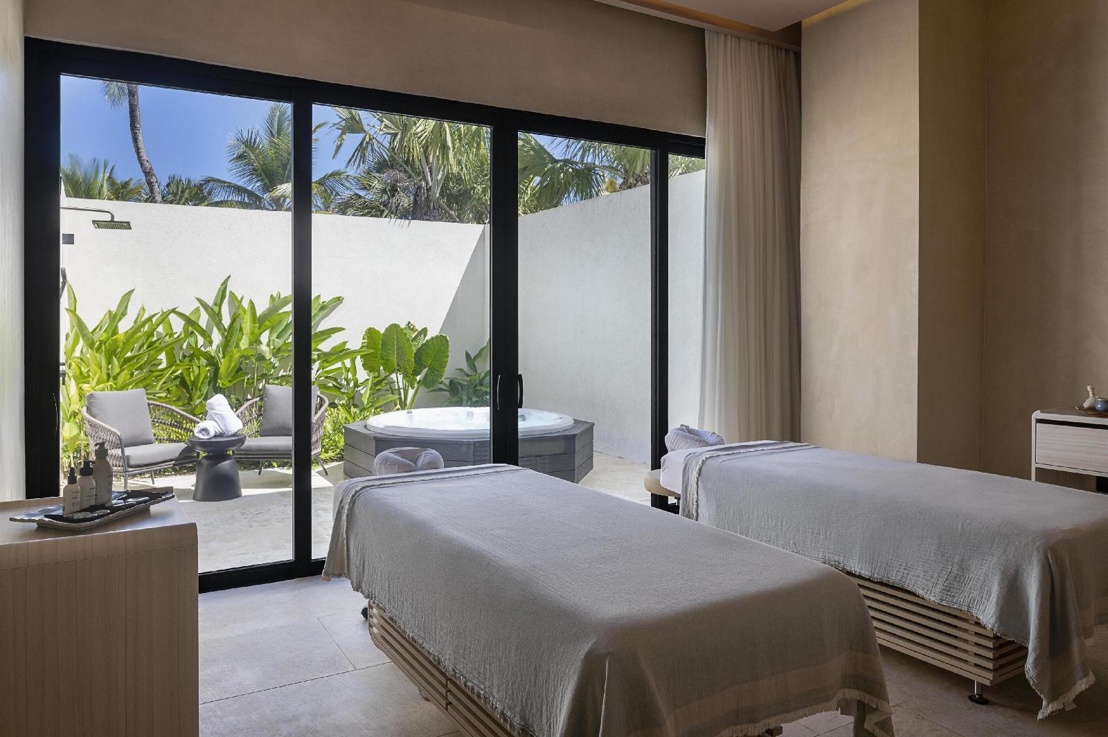 Zemi Miches All-Inclusive Resort, Curio Collection By Hilton