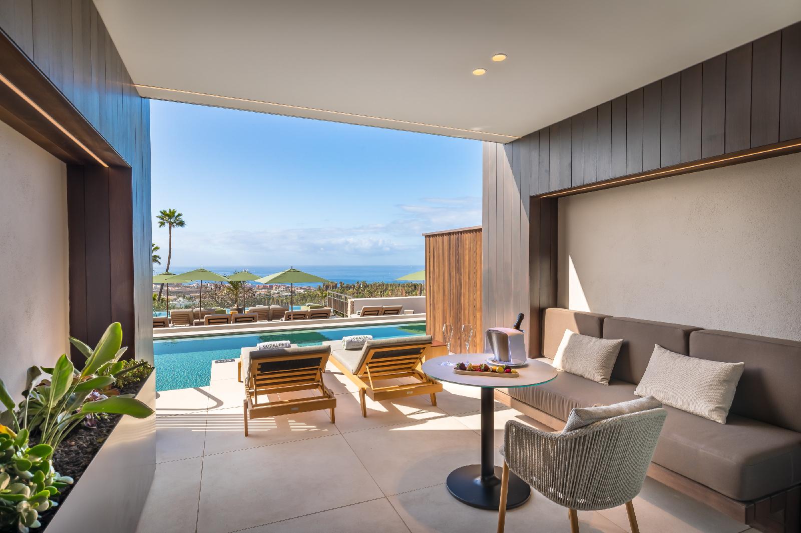 Royal Hideaway Corales Villas