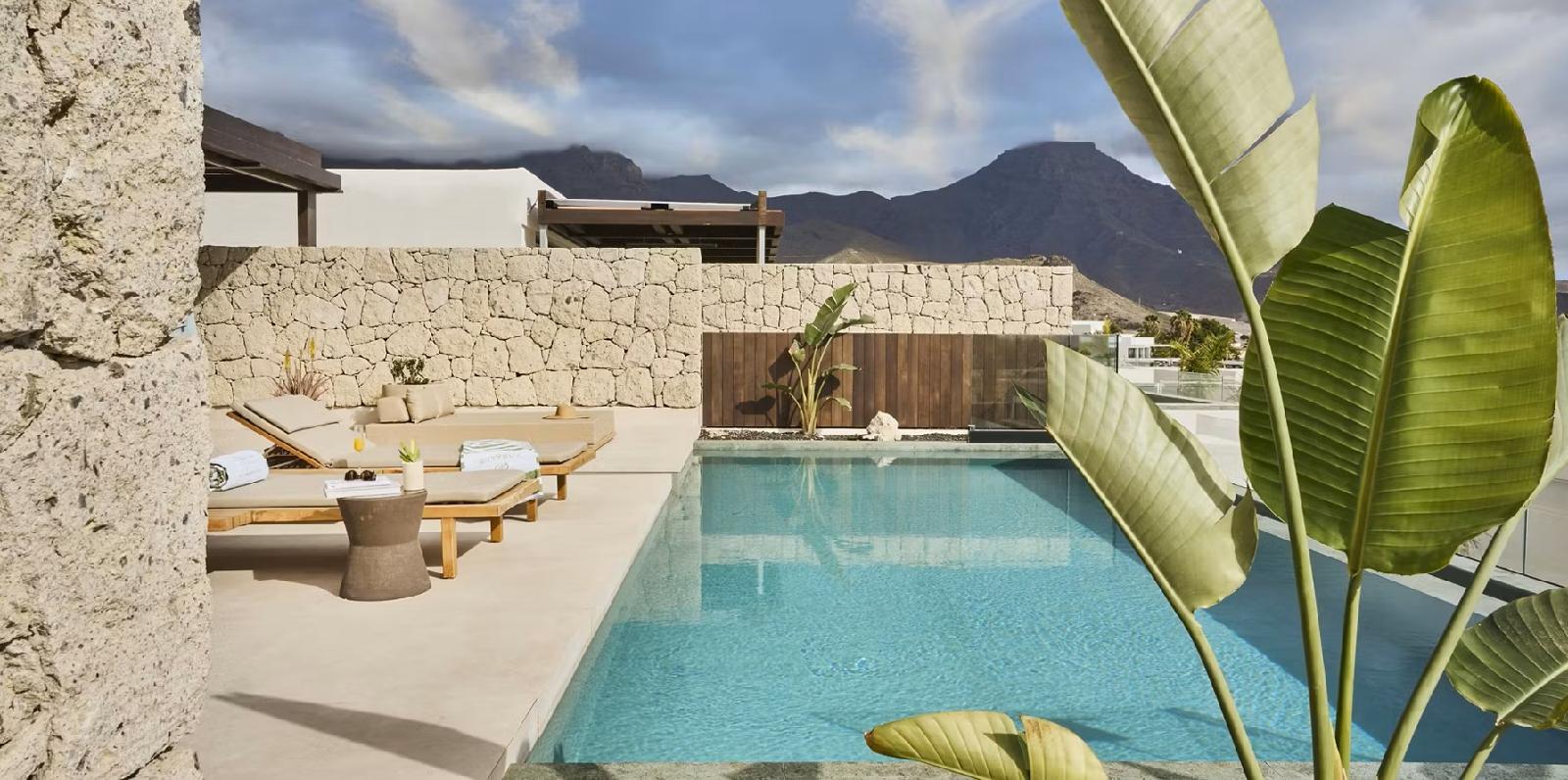 Royal Hideaway Corales Villas