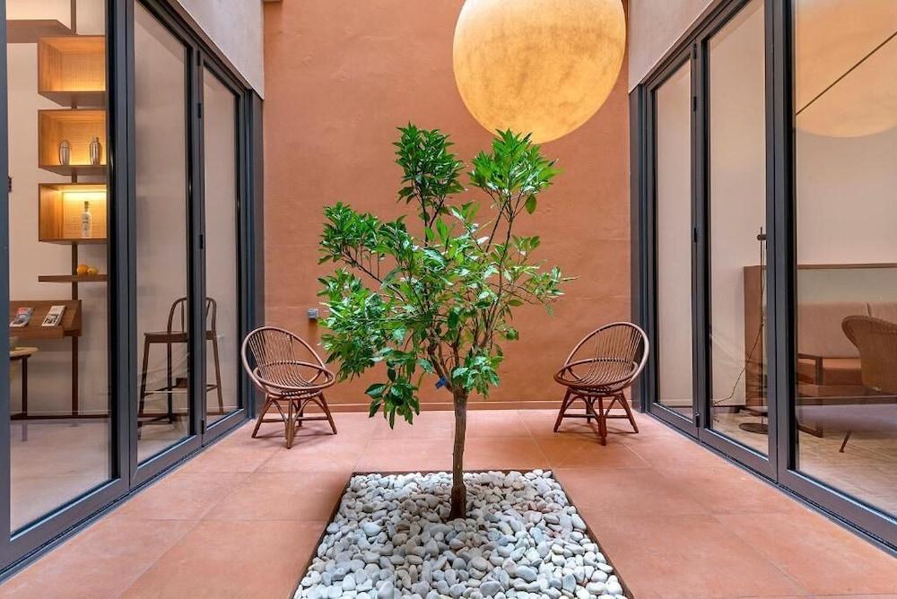 Hotel Orangine
