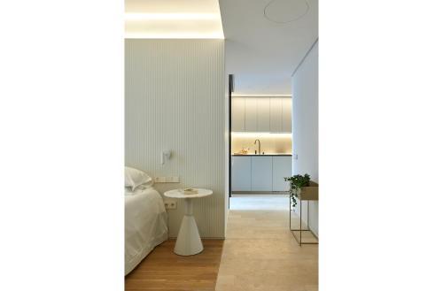 60 Balconies Iconic
