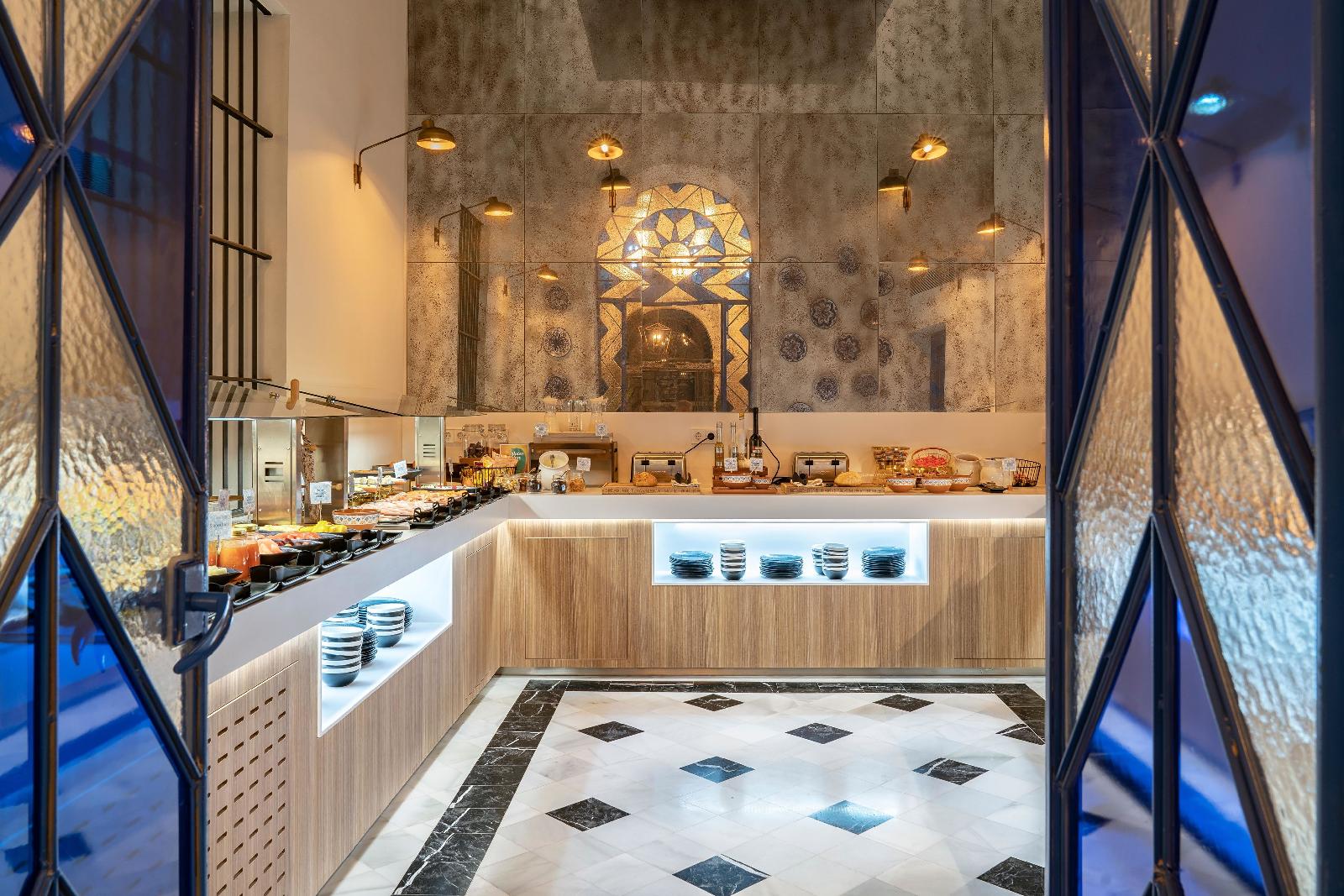 Vincci Molviedro Suites Apartments