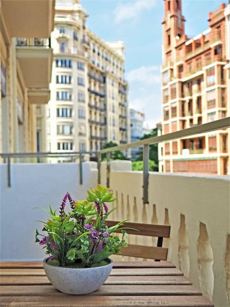 Hotel Plaza View