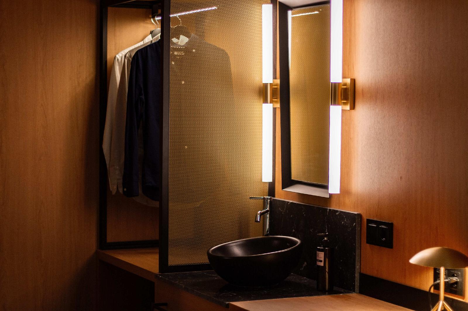 Letoh Letoh Sevilla