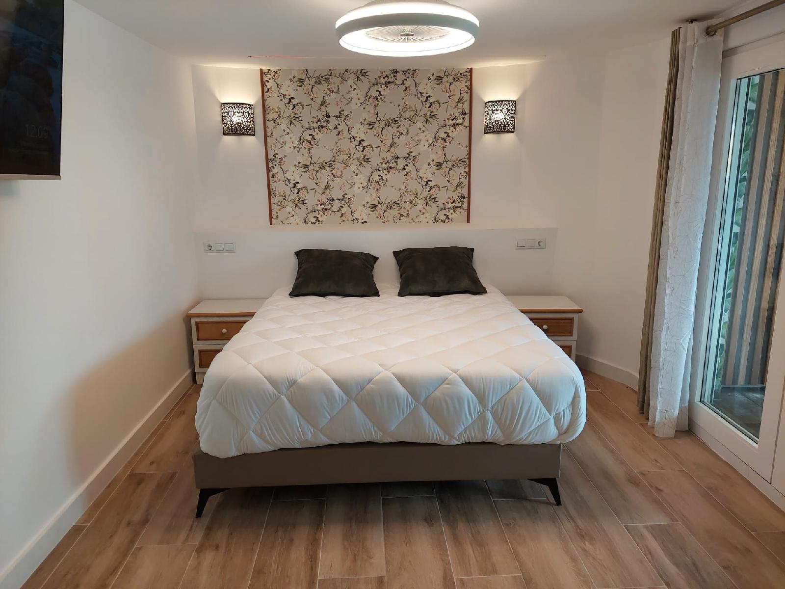Hostal Garden Rous