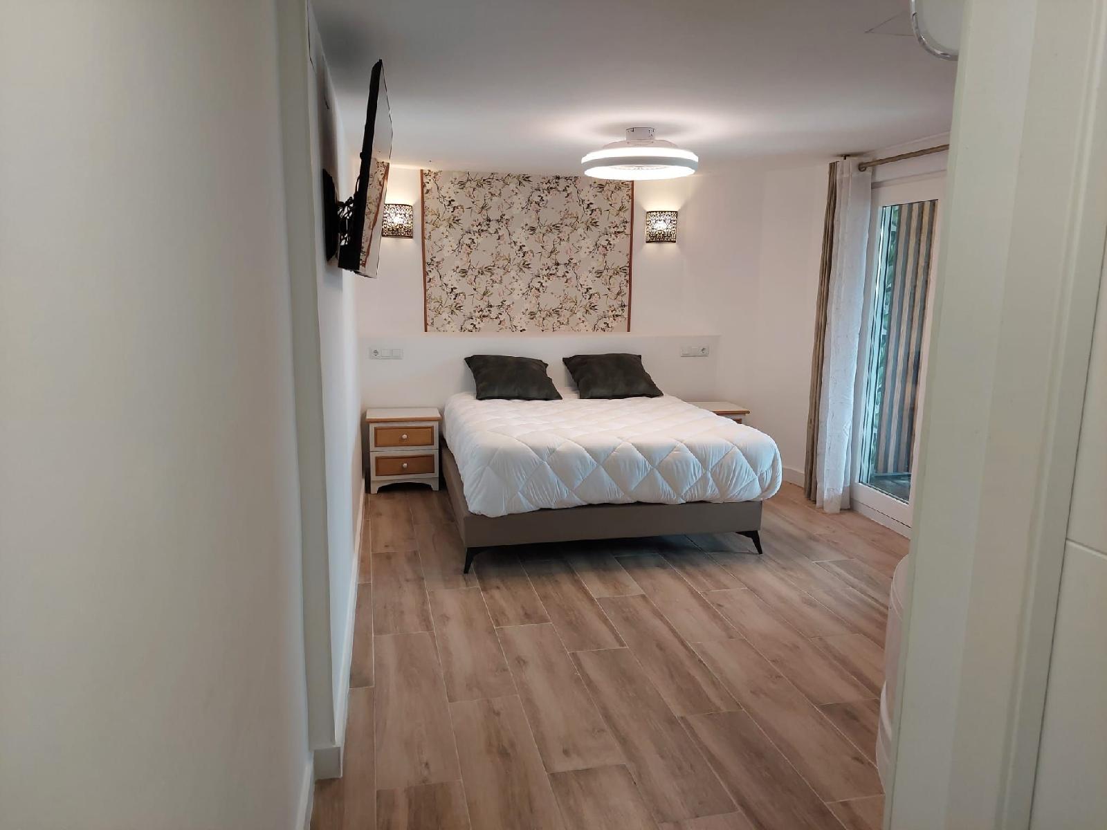 Hostal Garden Rous