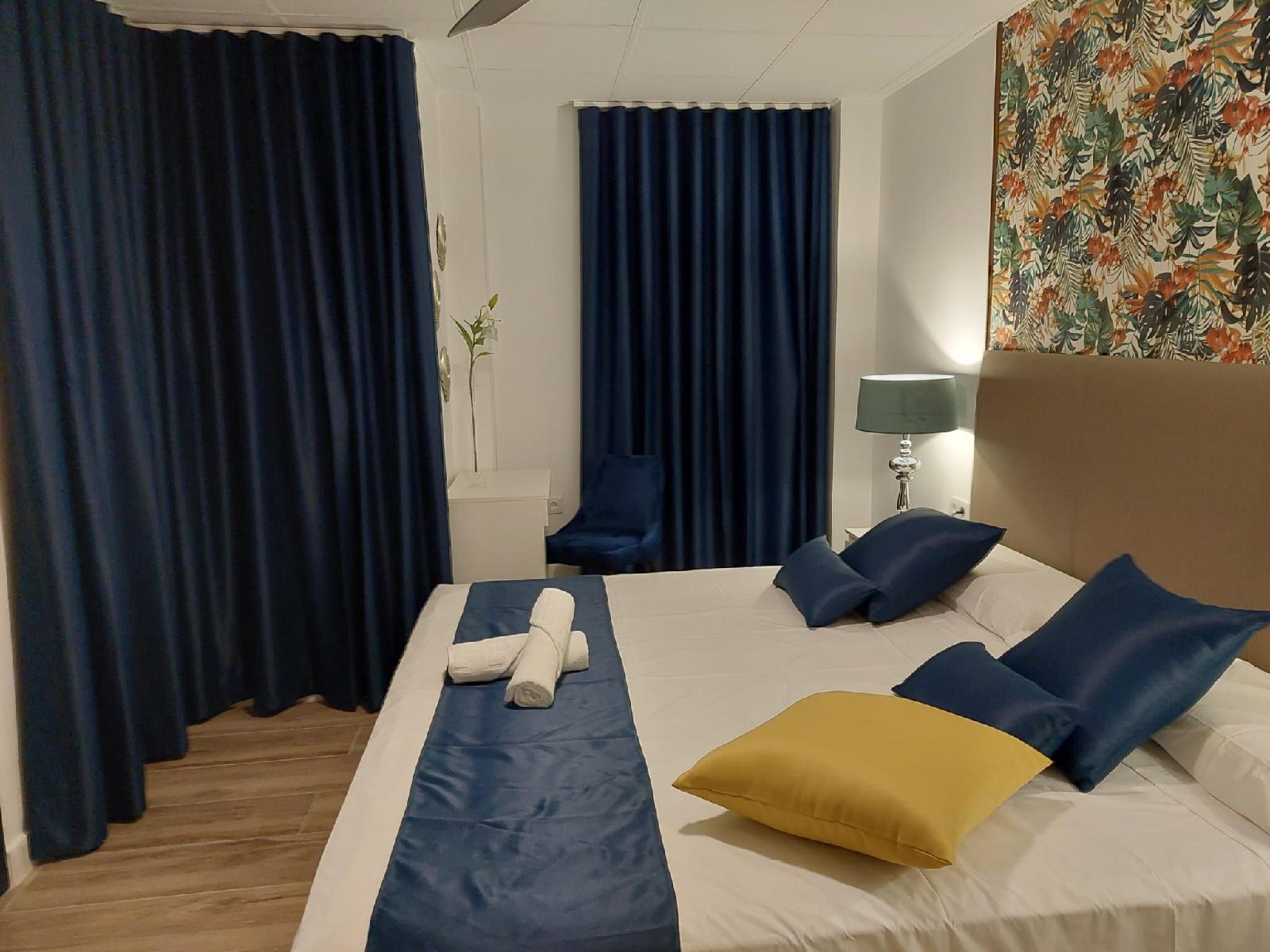 Hostal Garden Rous