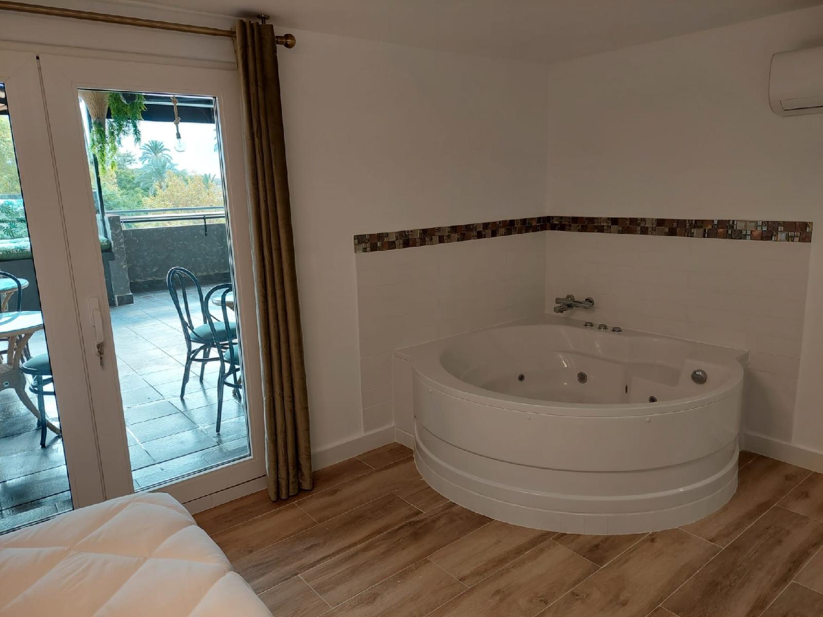 Hostal Garden Rous