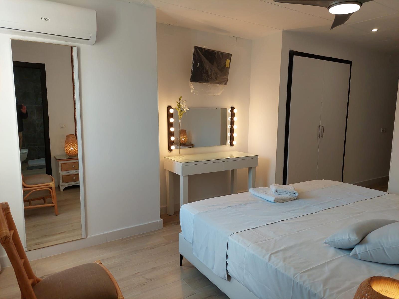 Hostal Garden Rous