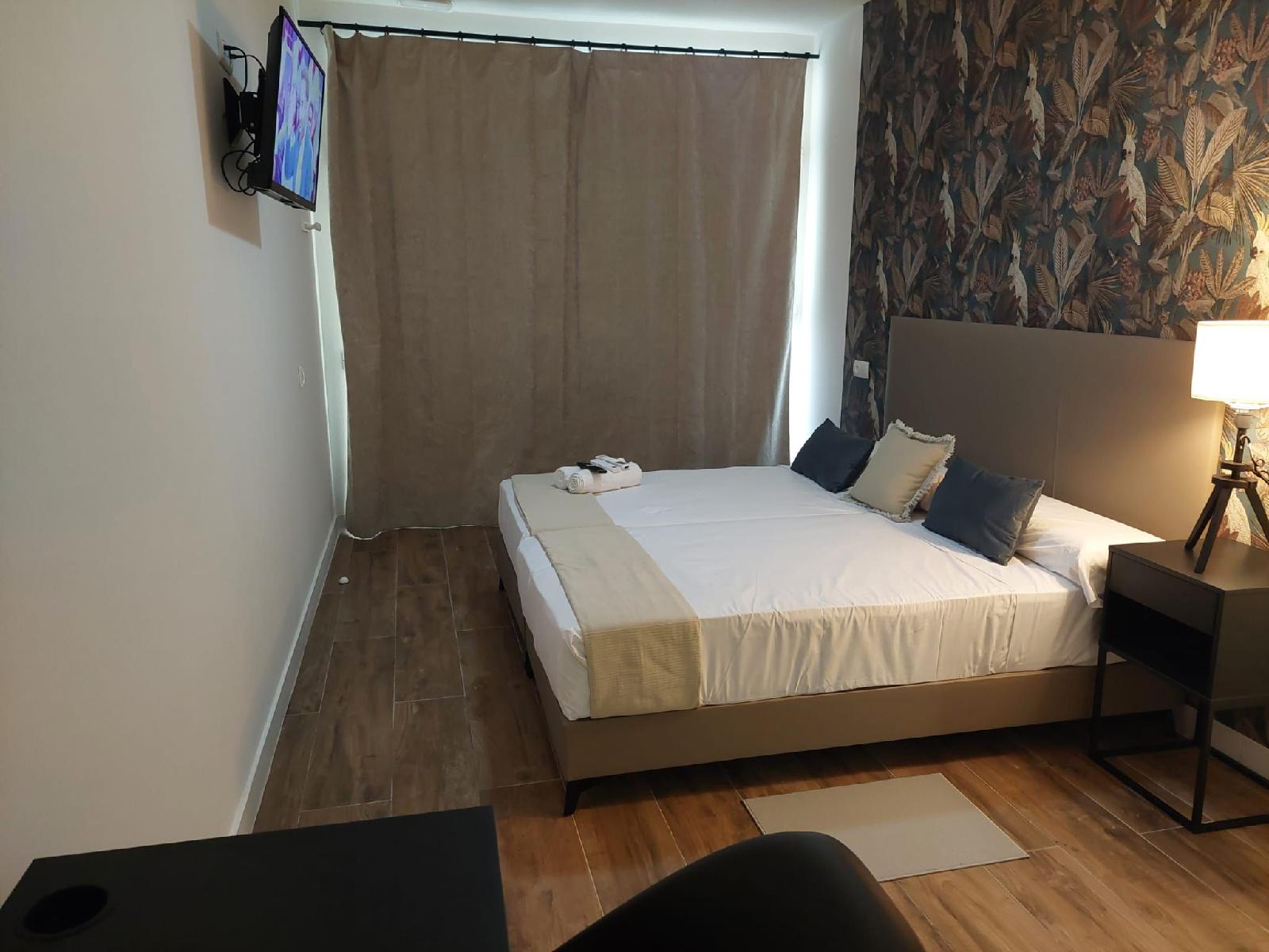 Hostal Garden Rous