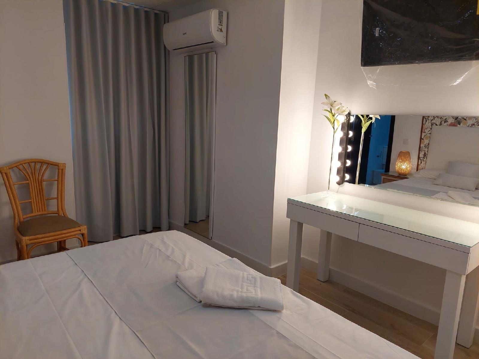 Hostal Garden Rous