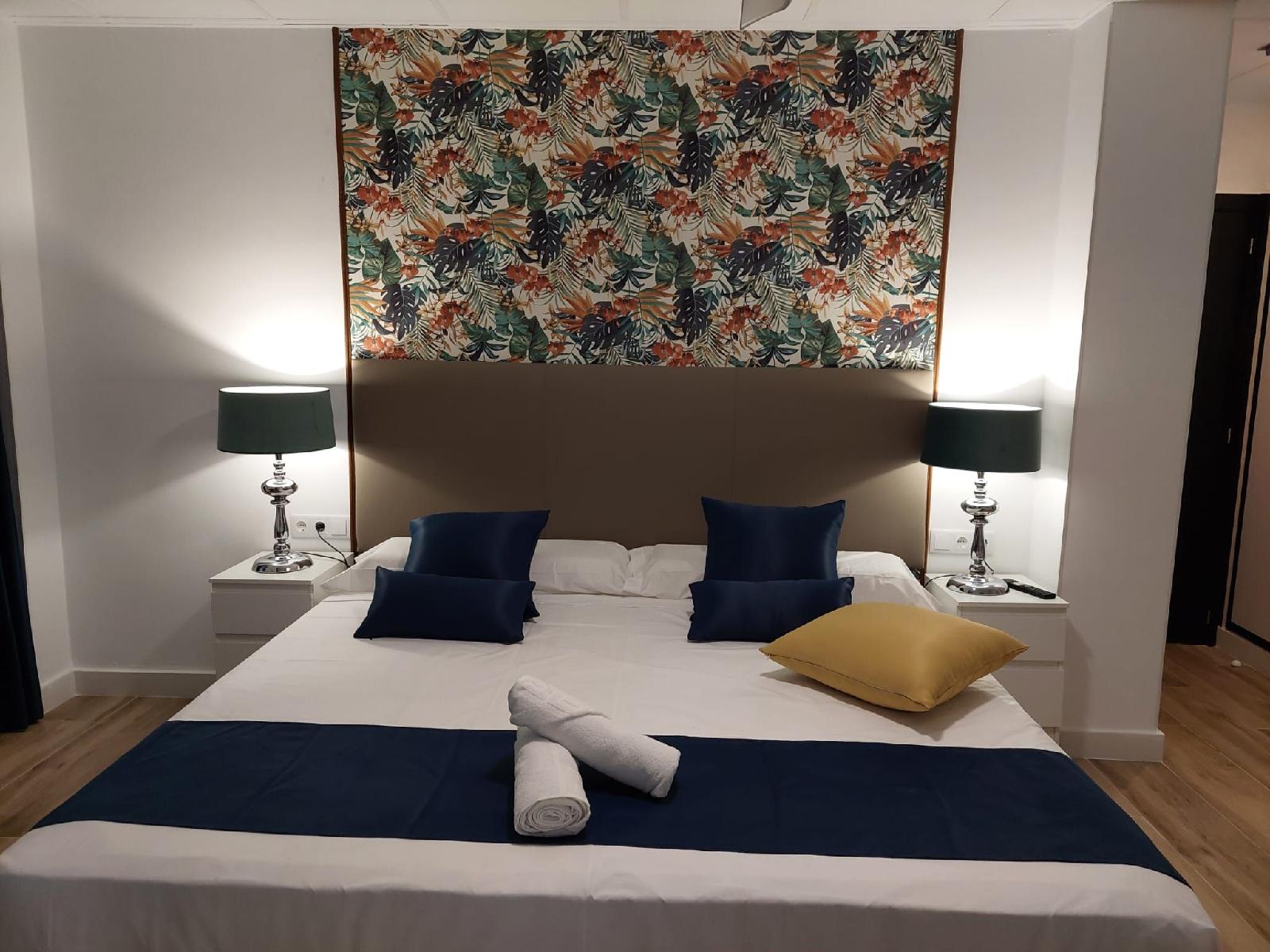 Hostal Garden Rous