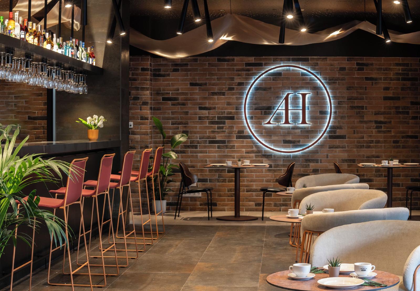 Axel Hotel Bilbao – Adults Only
