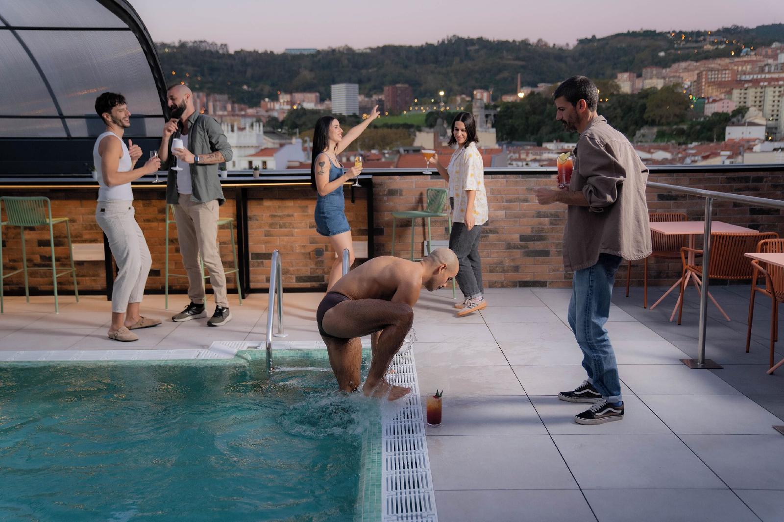 Axel Hotel Bilbao – Adults Only