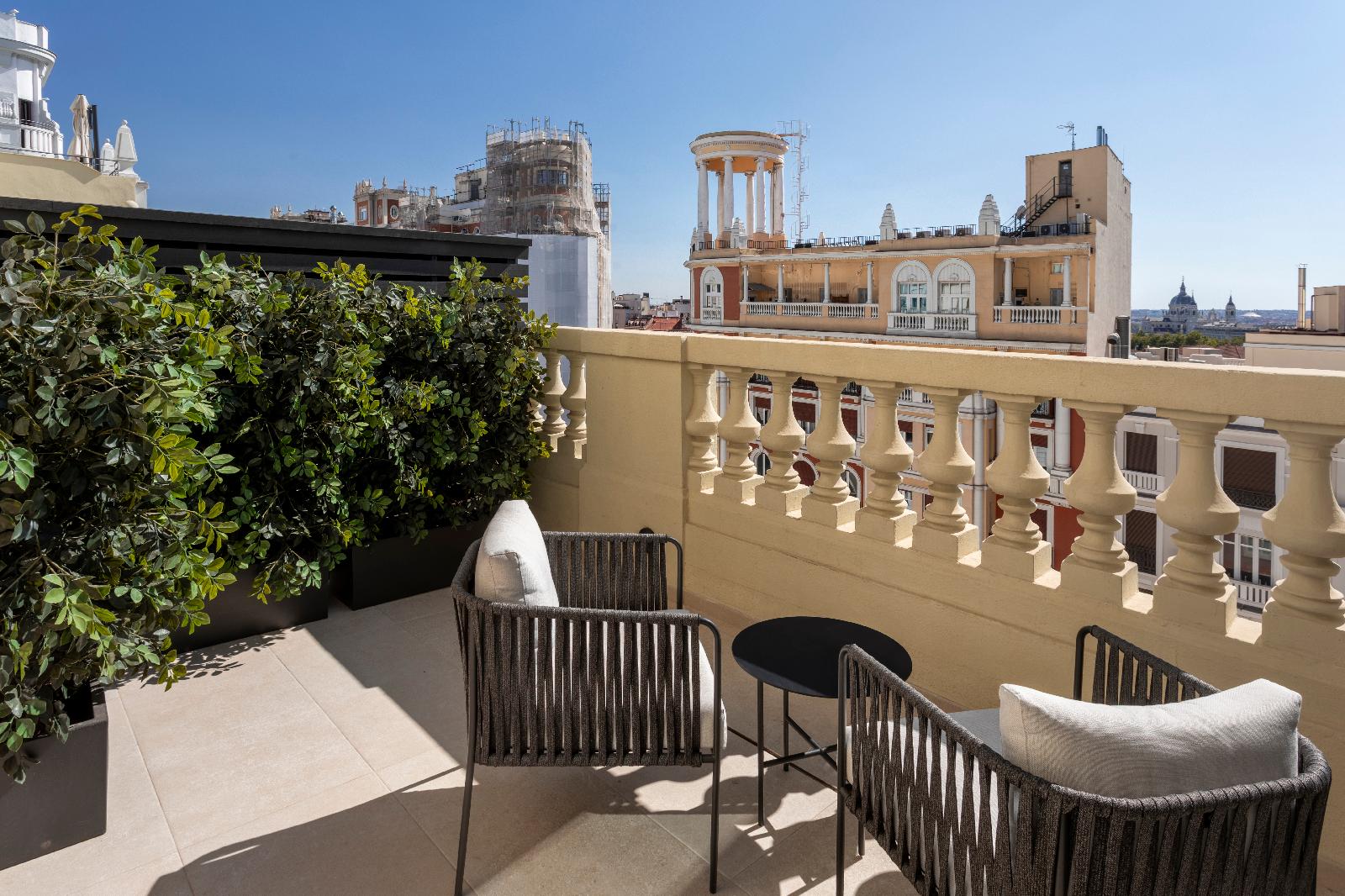 Catalonia Plaza España Hotel & Spa