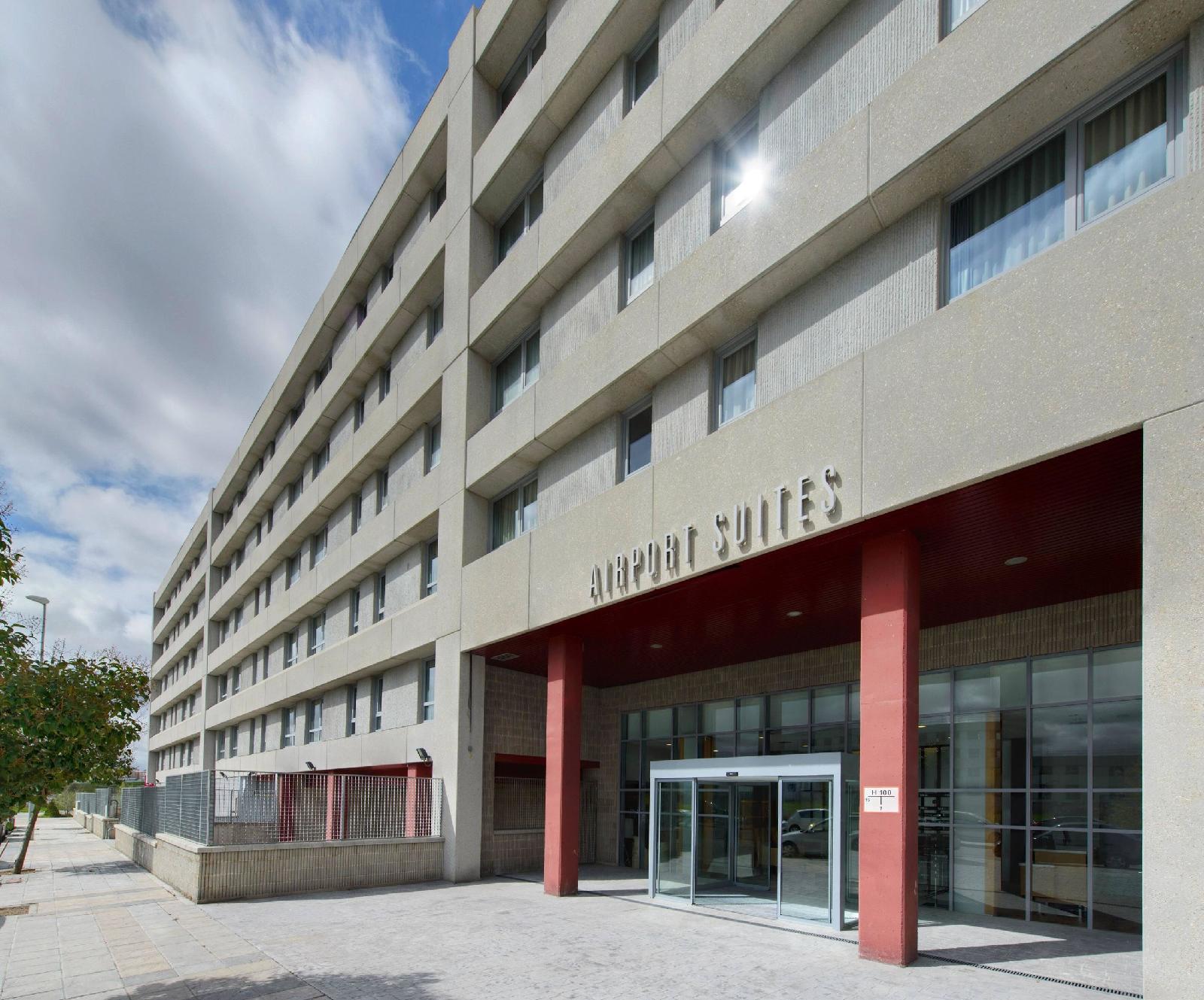 Apartamentos Madrid Airport Affiliated By Meliá