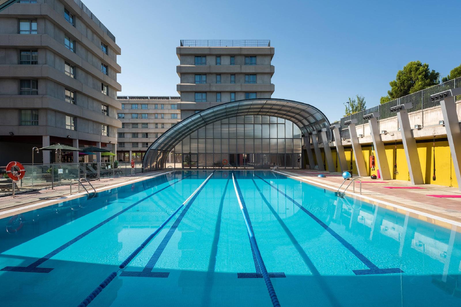 Apartamentos Madrid Airport Affiliated By Meliá