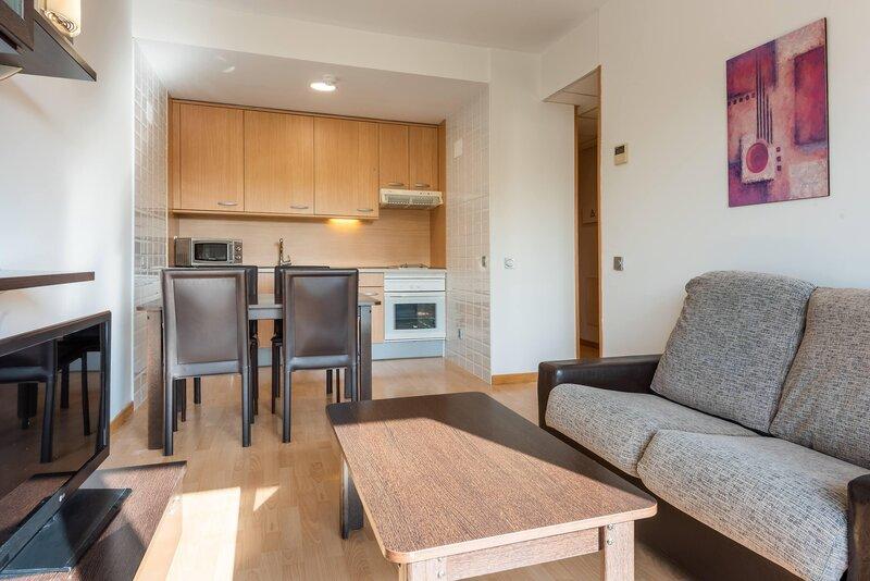 Apartamentos Madrid Airport Affiliated By Meliá