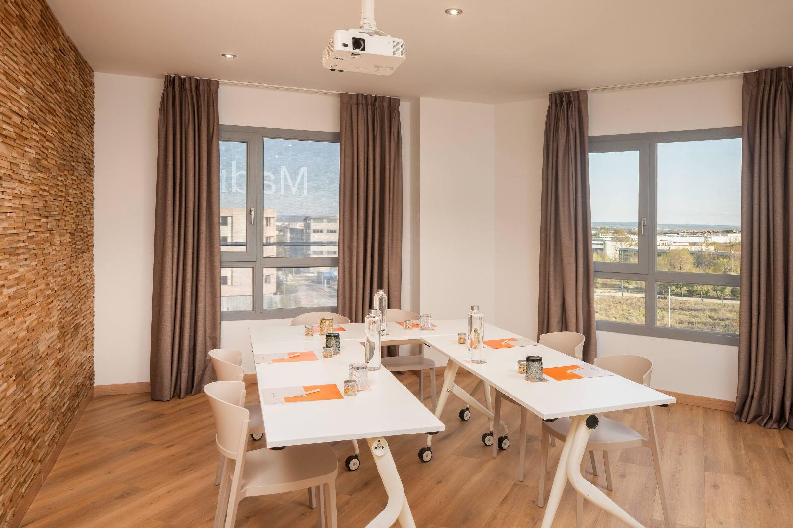 Madrid Airport Suites Affiliated By Meliá