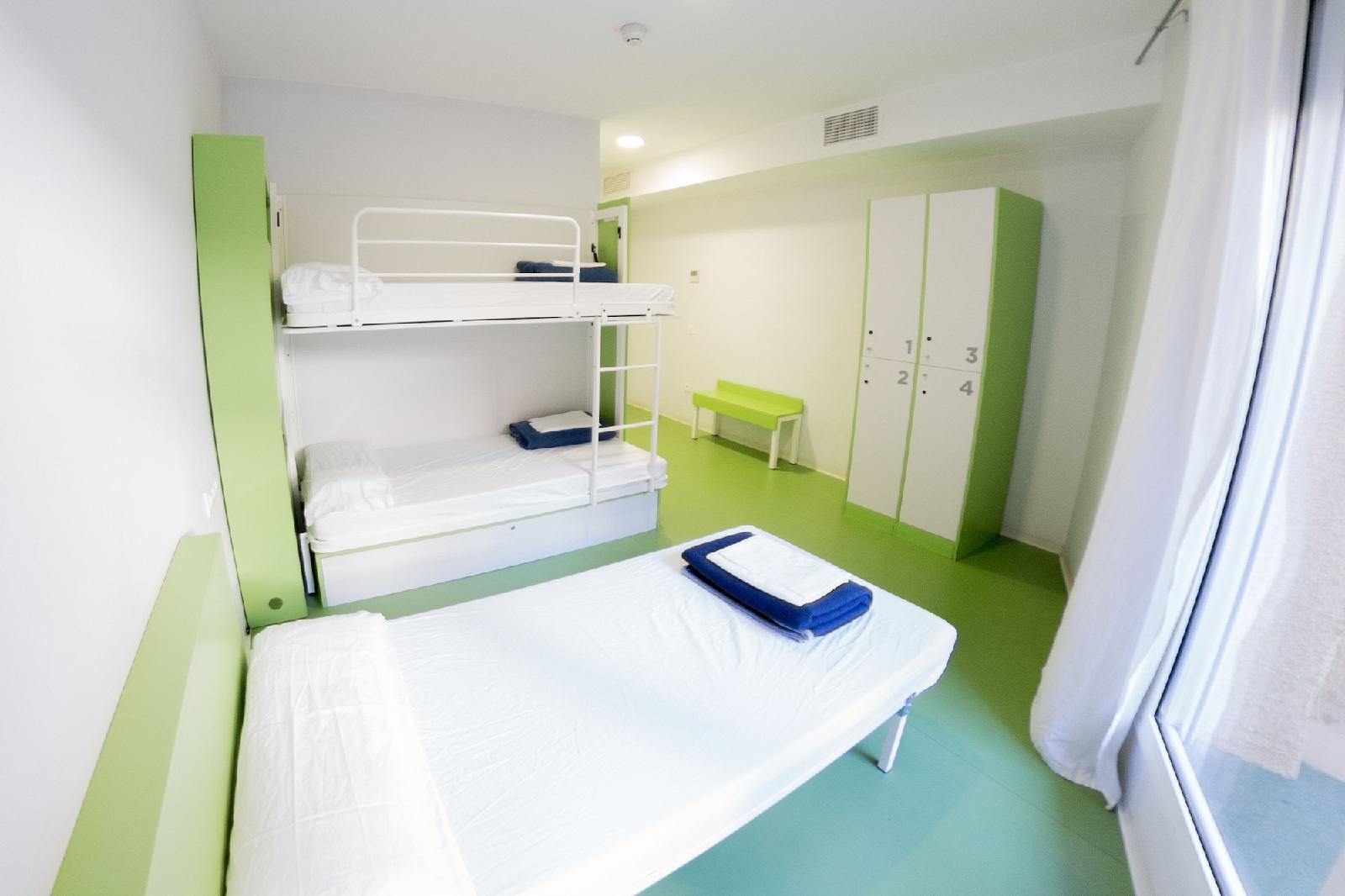 Sant Jordi Sagrada Familia Hostel