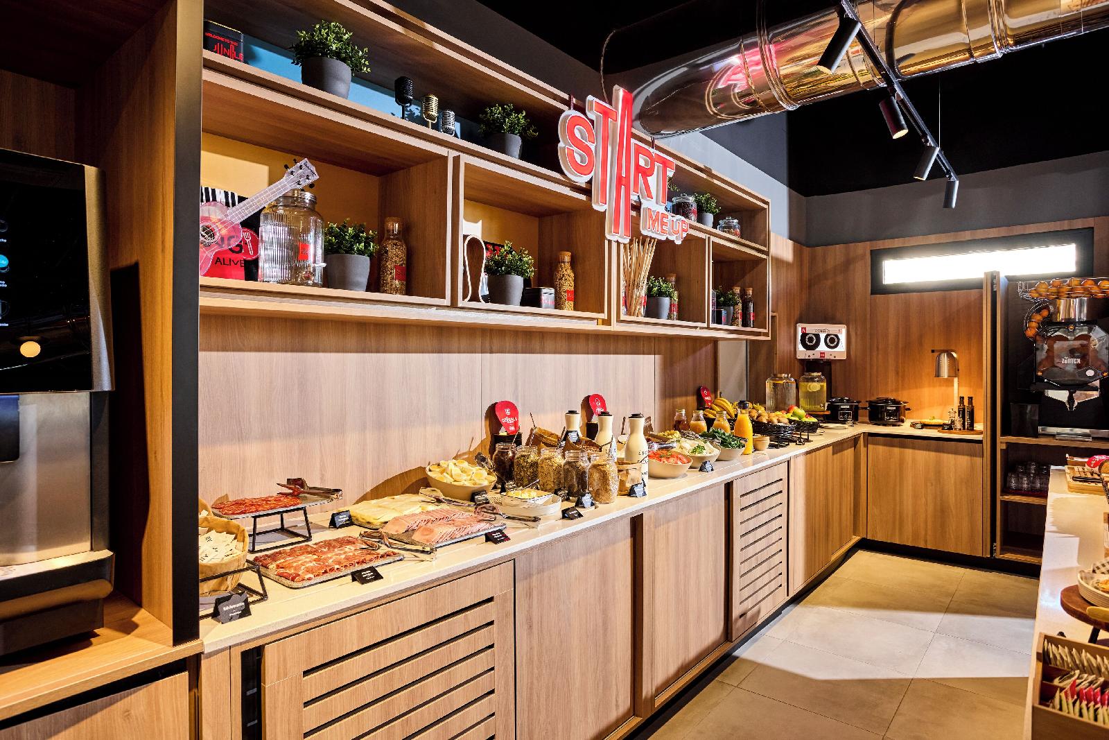 Ibis Madrid Norte Las Tablas