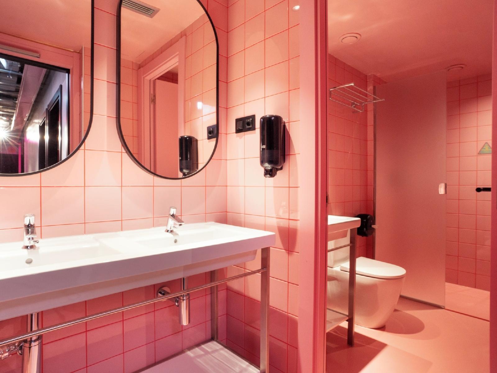 Amistat City Hostel Barcelona