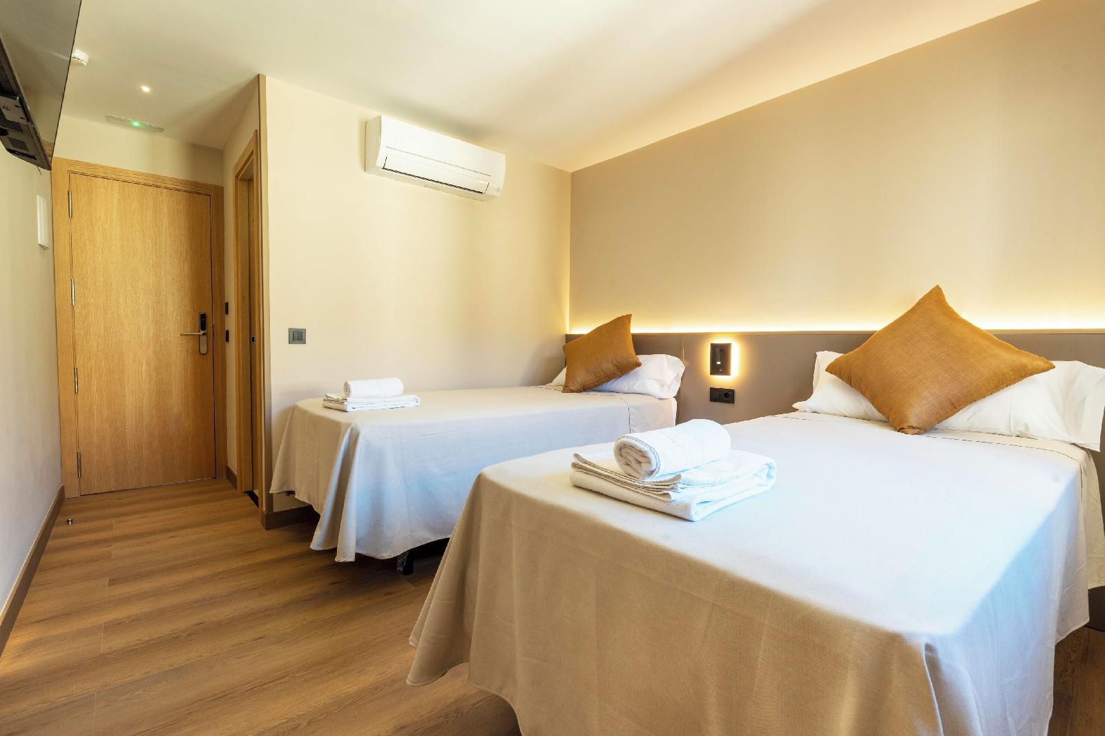 Hotel Boutique Negresco Plaza Mayor