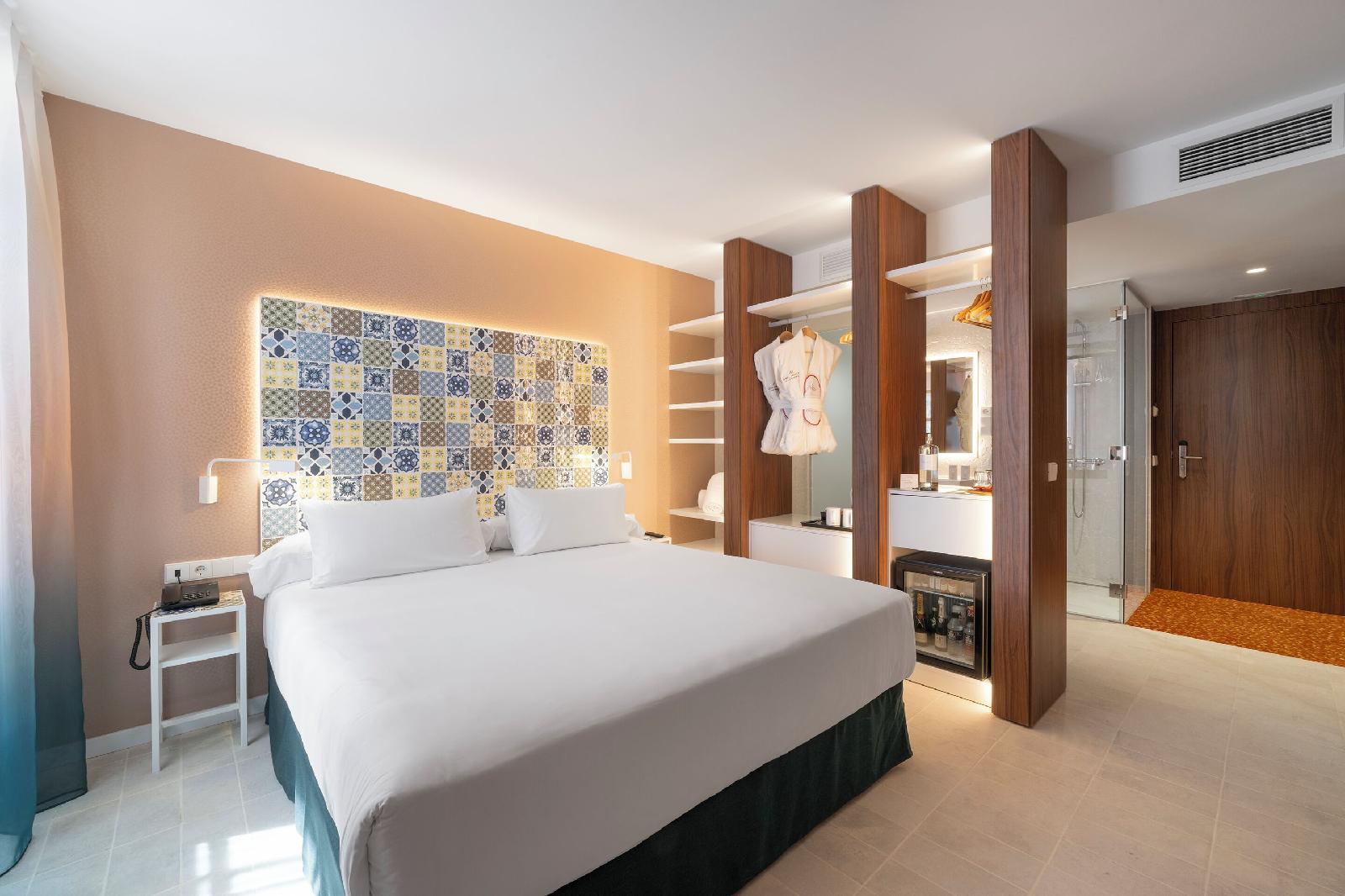 Axel Hotel Valencia – Adults Only