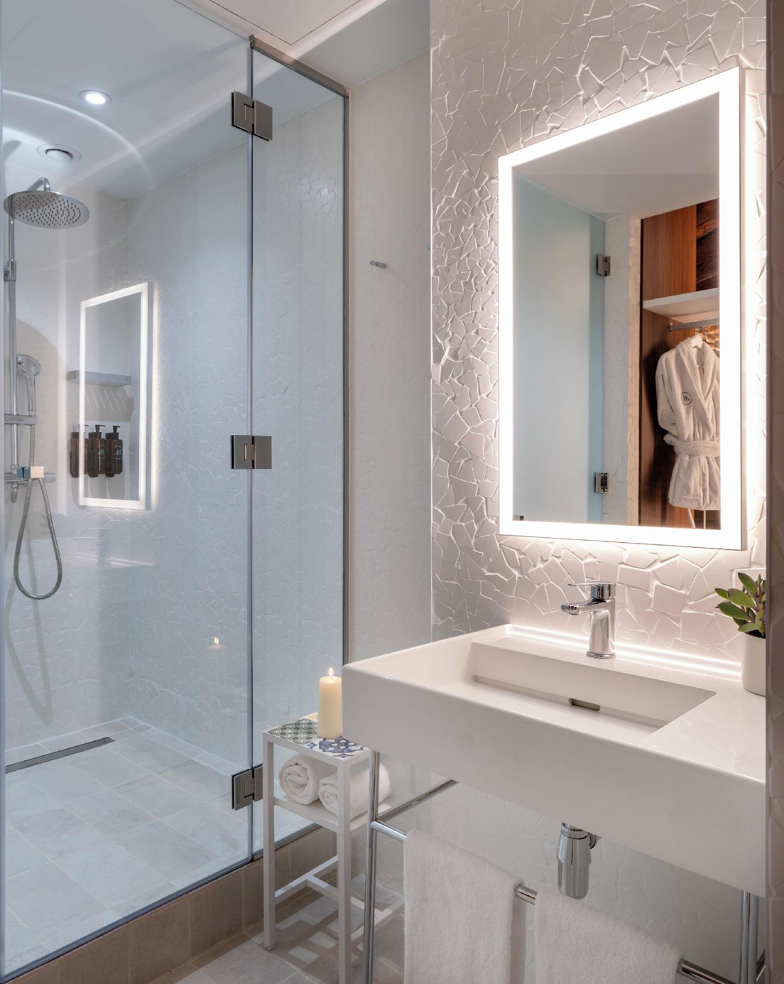 Axel Hotel Valencia – Adults Only