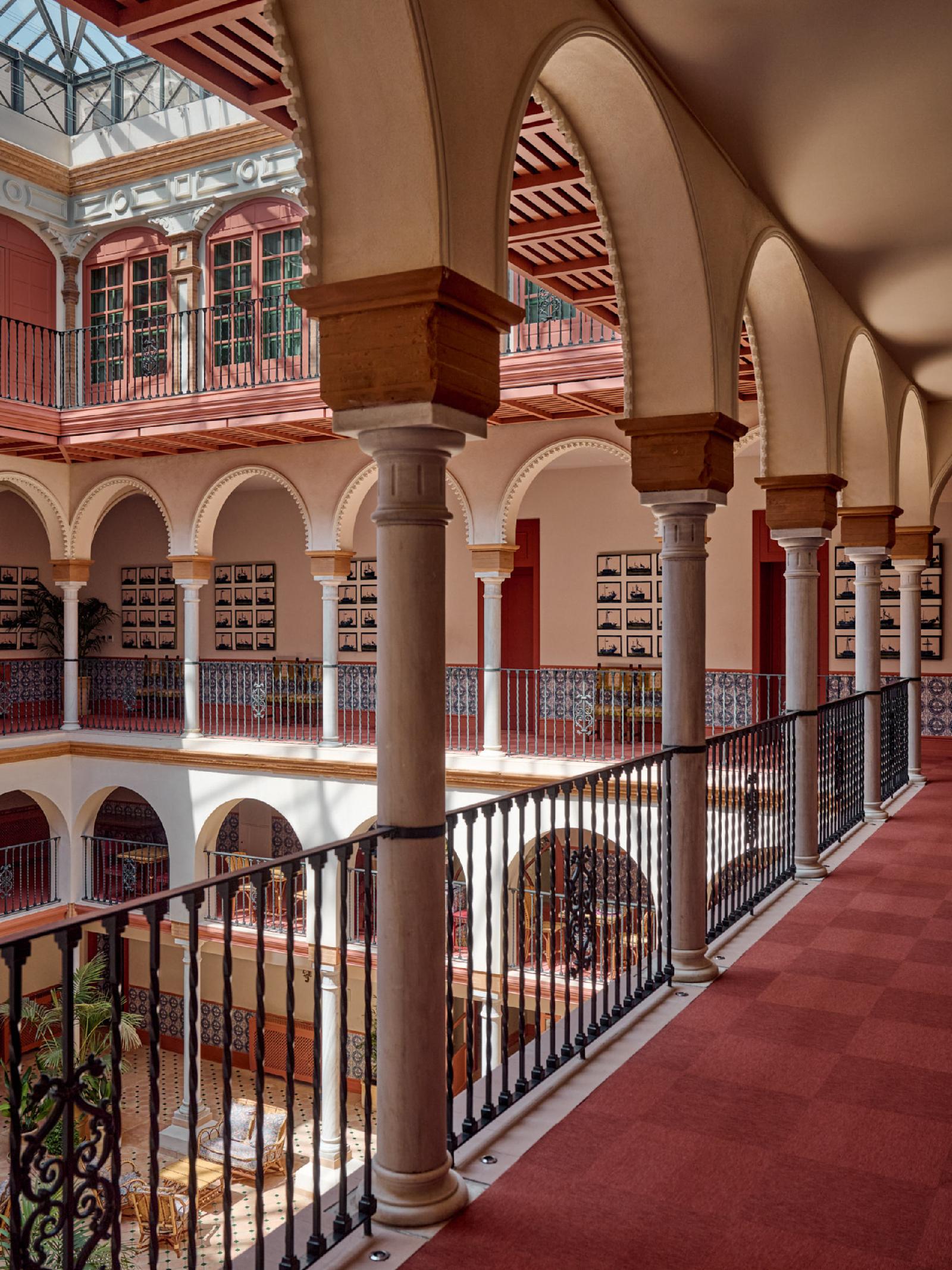Cristine Bedfor Sevilla Boutique Hotel