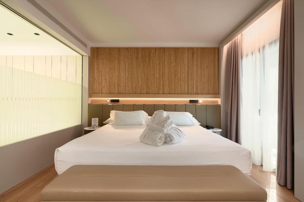 Hotel Bécquer