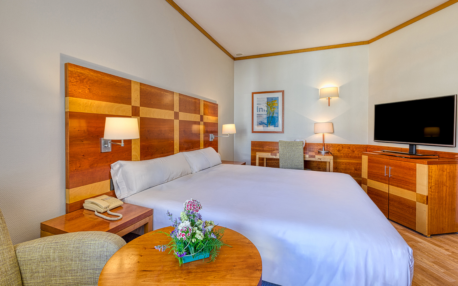 Senator Parque Central Hotel