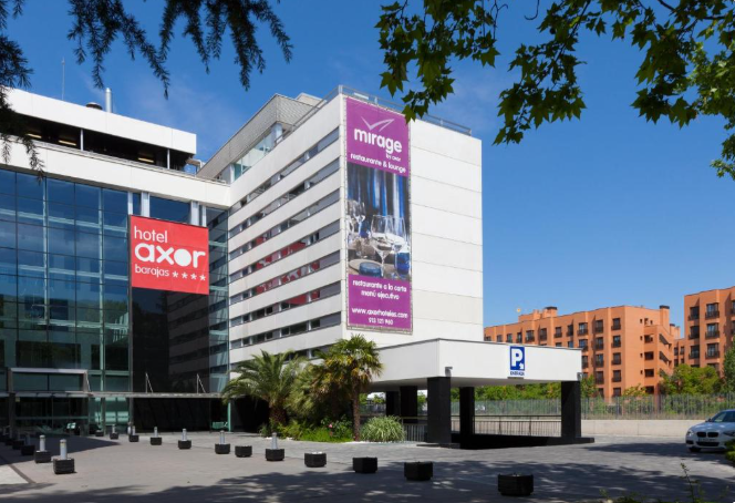 AXOR Barajas Hotel
