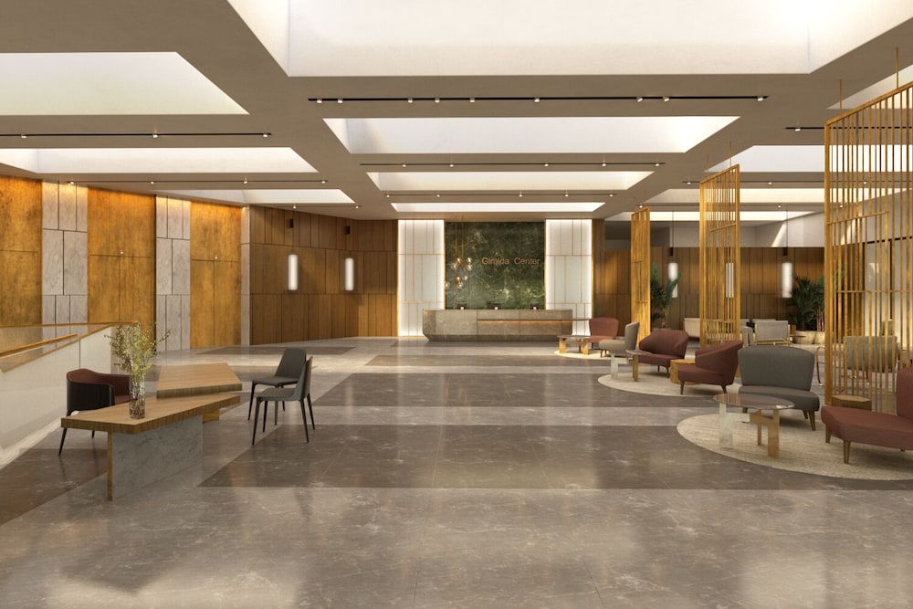 Hotel Giralda Center