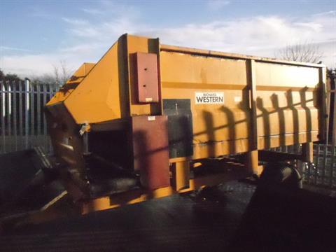 Richard Western Feeder Wagon